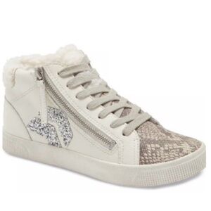 Dolce Vita Zonya Glitter High-Top Sneaker
Size - 8